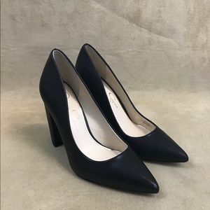 Jessica Simpson Tolli Size 7.5 M Black Leather